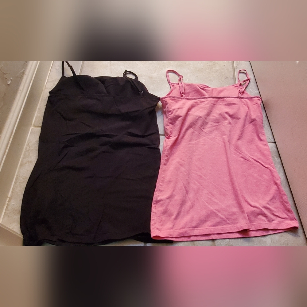 2 Tank Tops: 1 Black & 1 Pink - No Boundaries (M 7-9) - Picture 2 of 4
